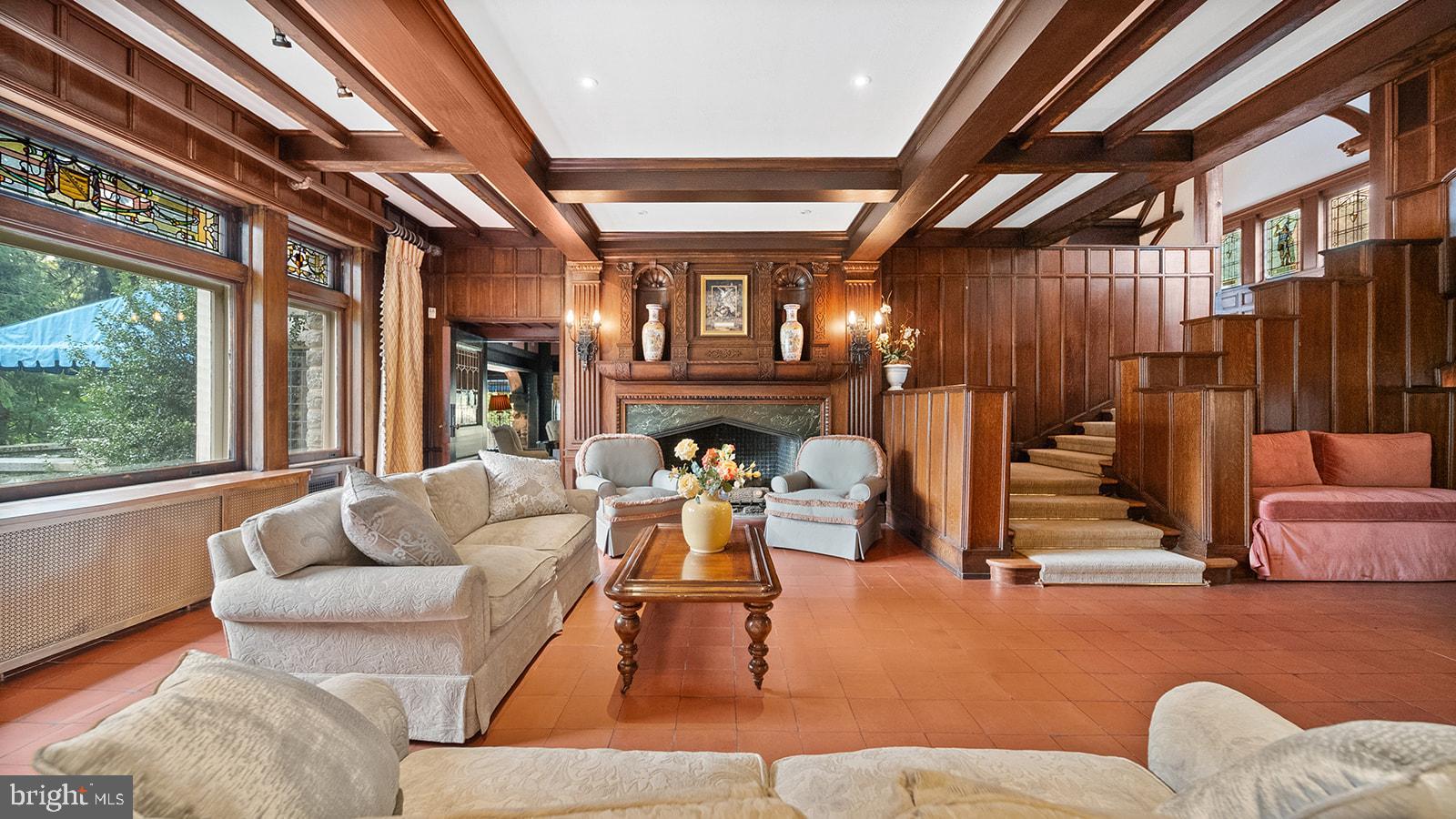 Real estate listing preview #11