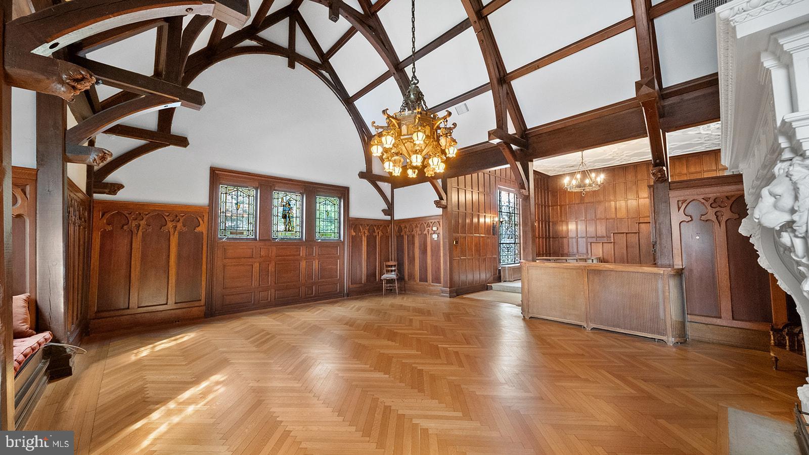 Real estate listing preview #22