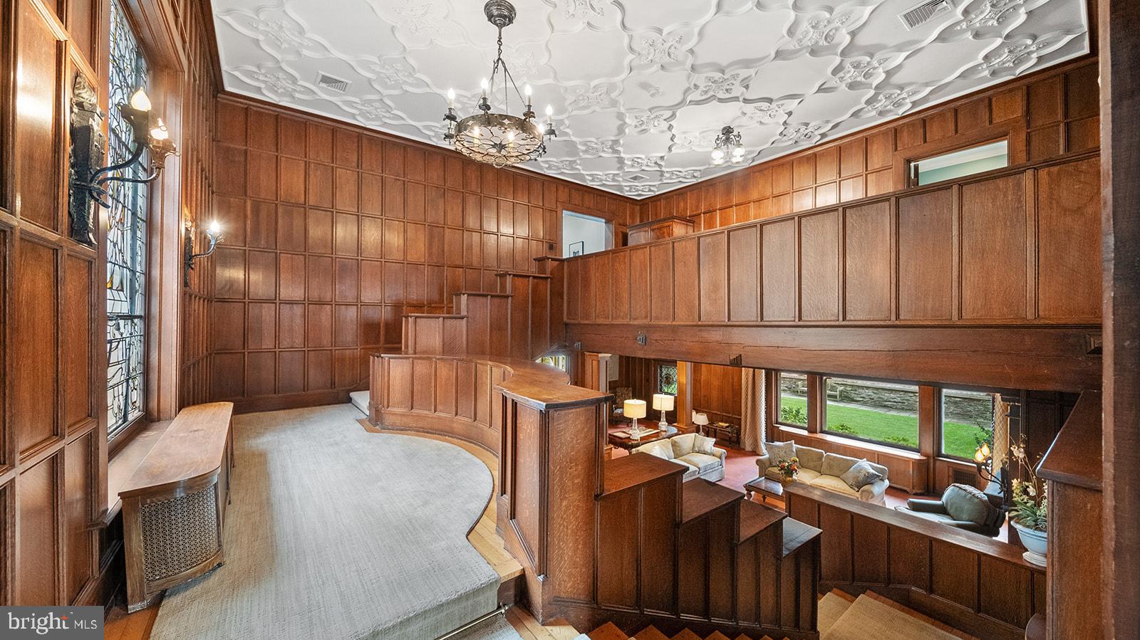 Real estate listing preview #24