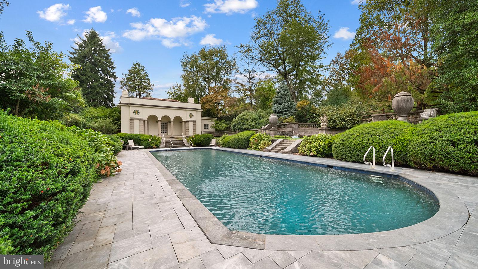 Real estate listing preview #114