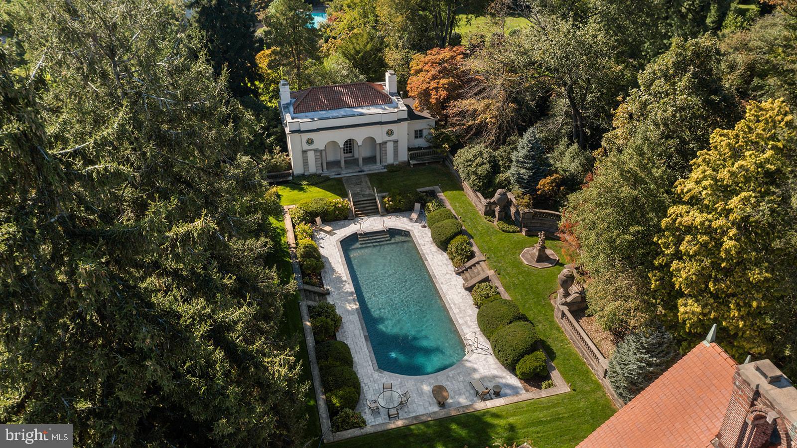 Real estate listing preview #138