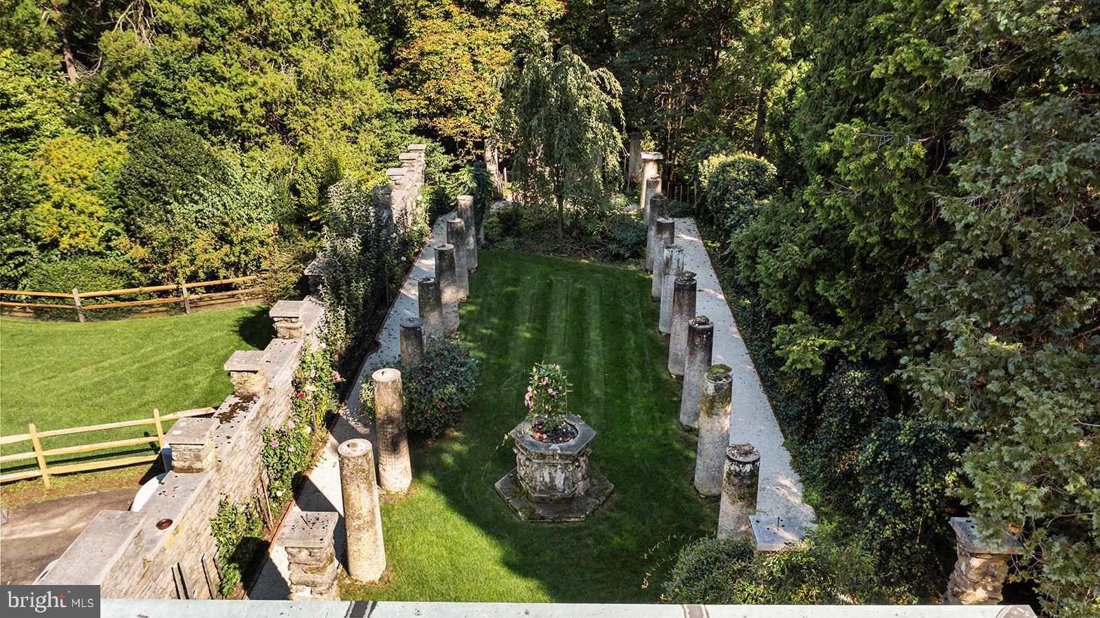 Real estate listing preview #140