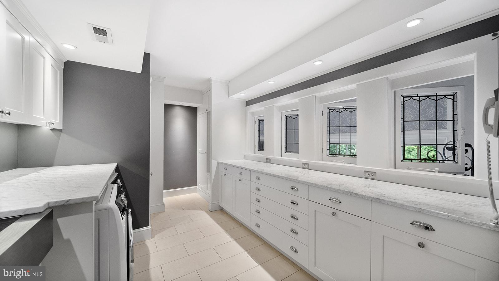 Real estate listing preview #48