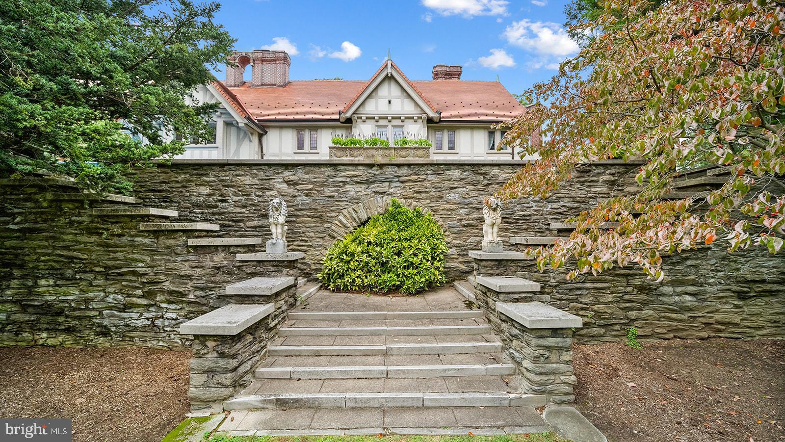 Real estate listing preview #98