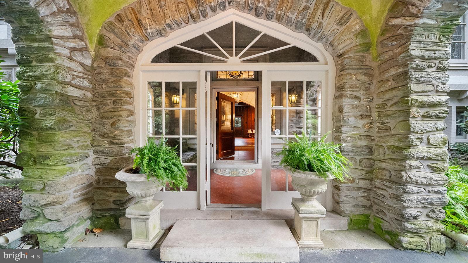 Real estate listing preview #89