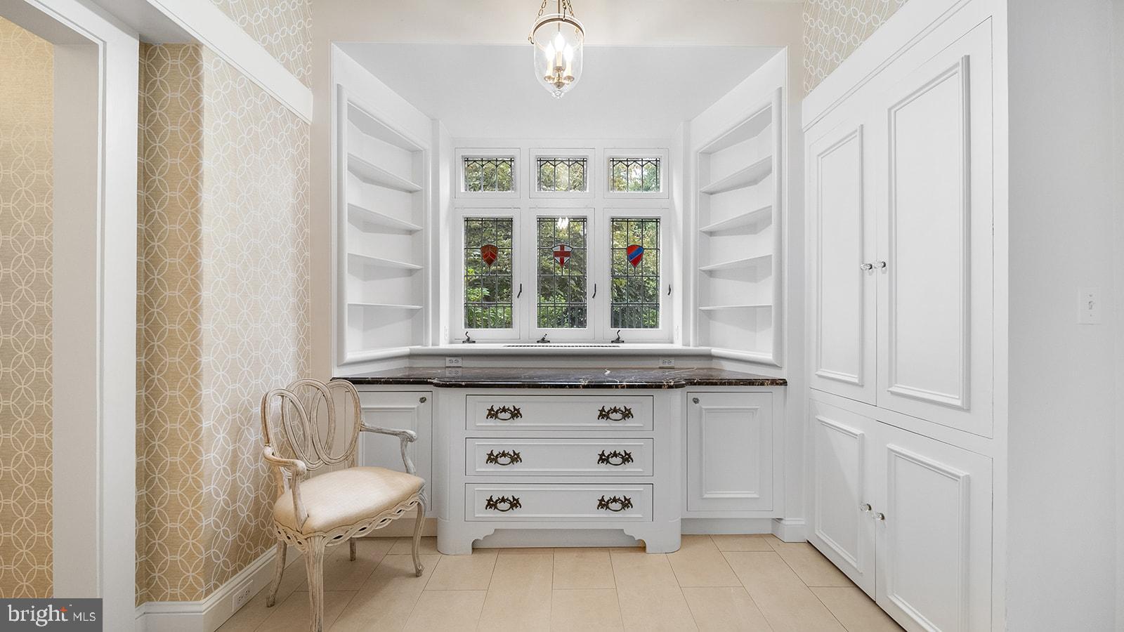 Real estate listing preview #124