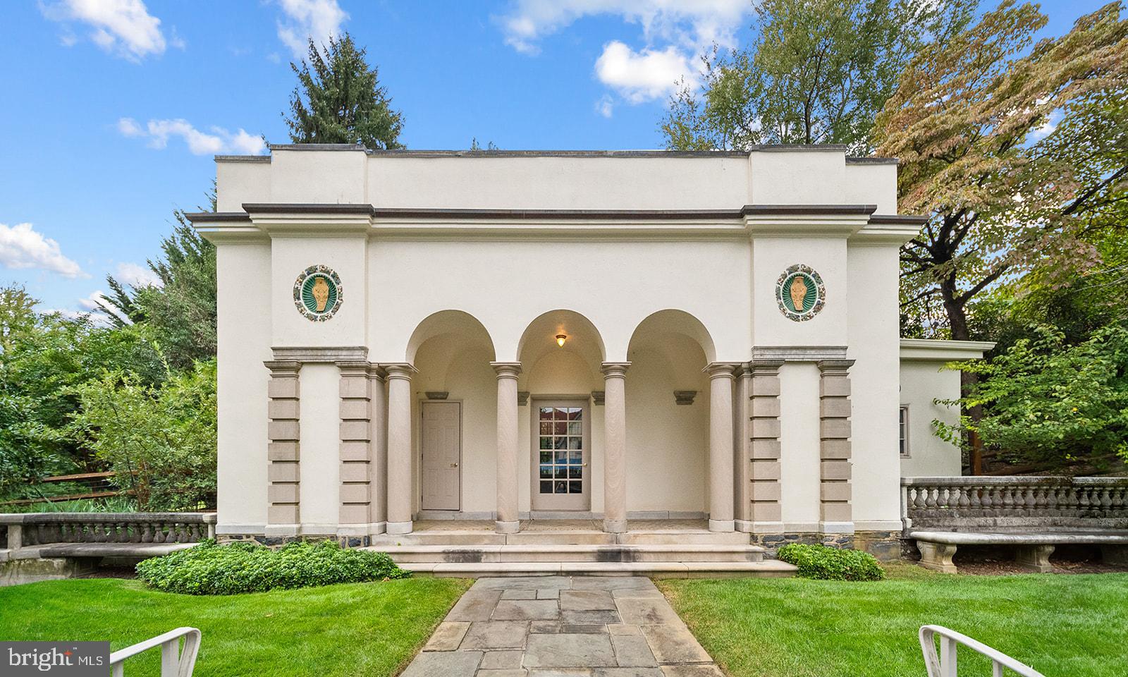 Real estate listing preview #122