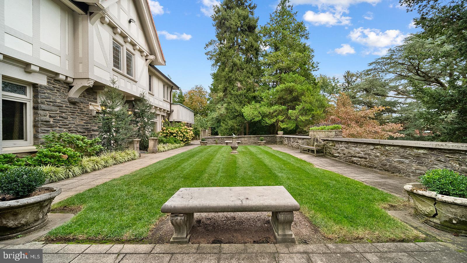 Real estate listing preview #108