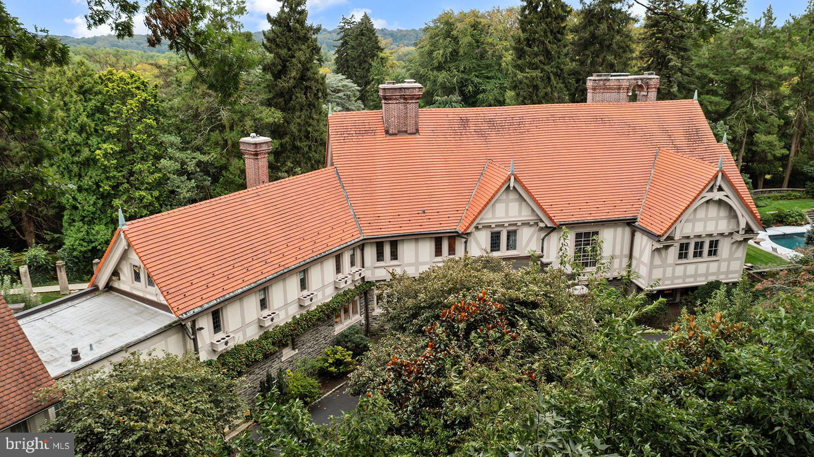 Real estate listing preview #130