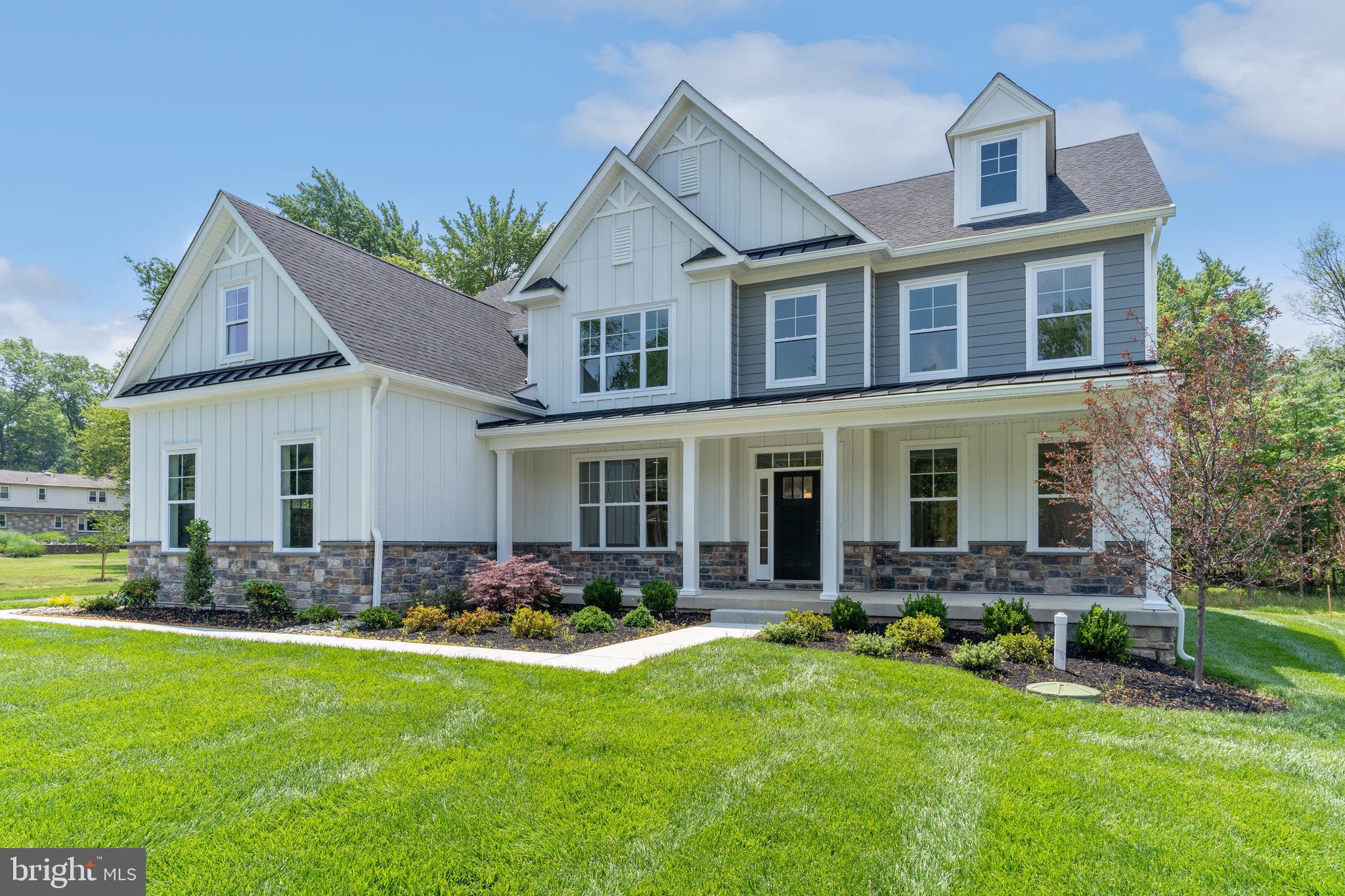 Real estate listing preview #1