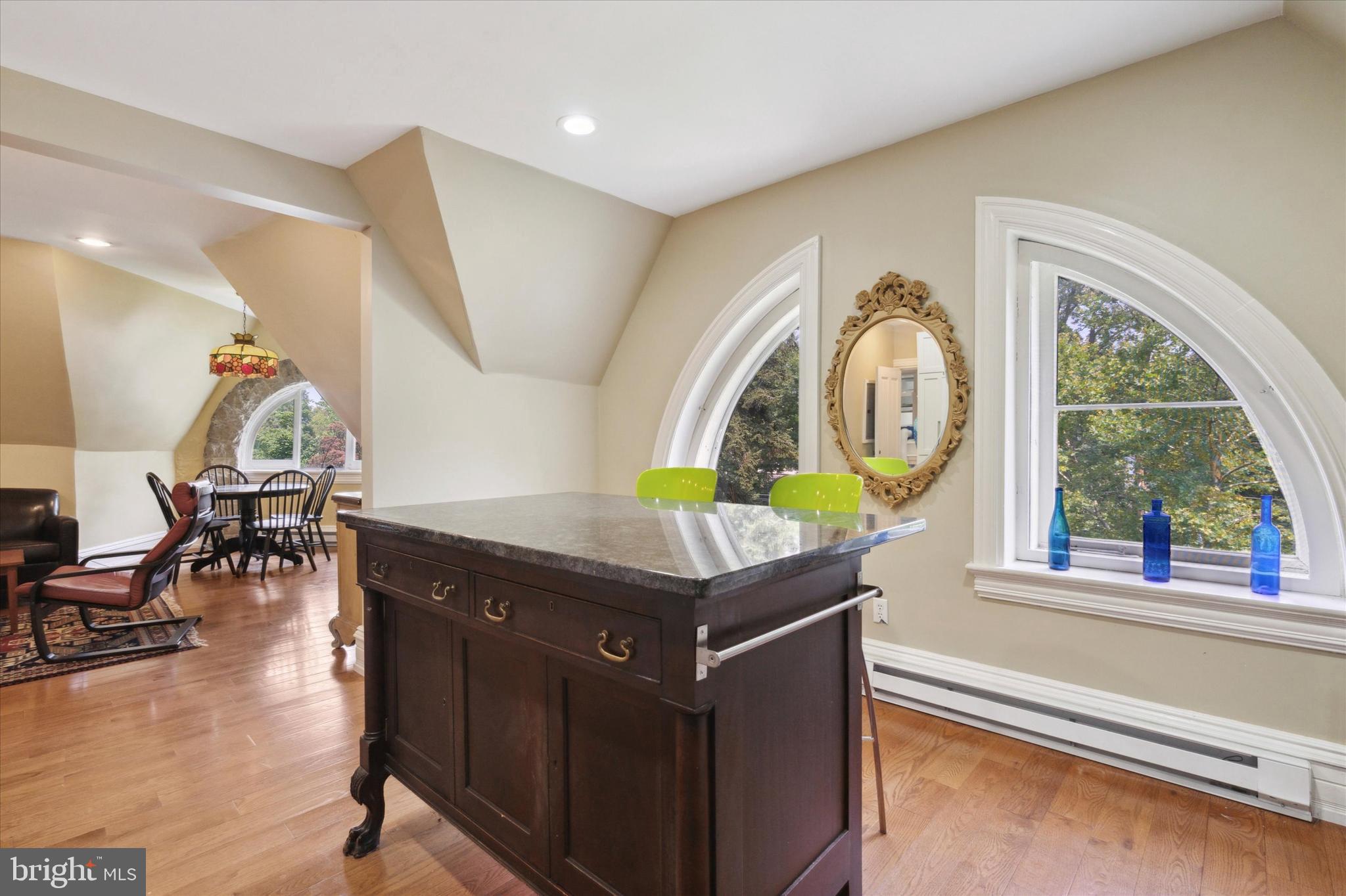 Real estate listing preview #48