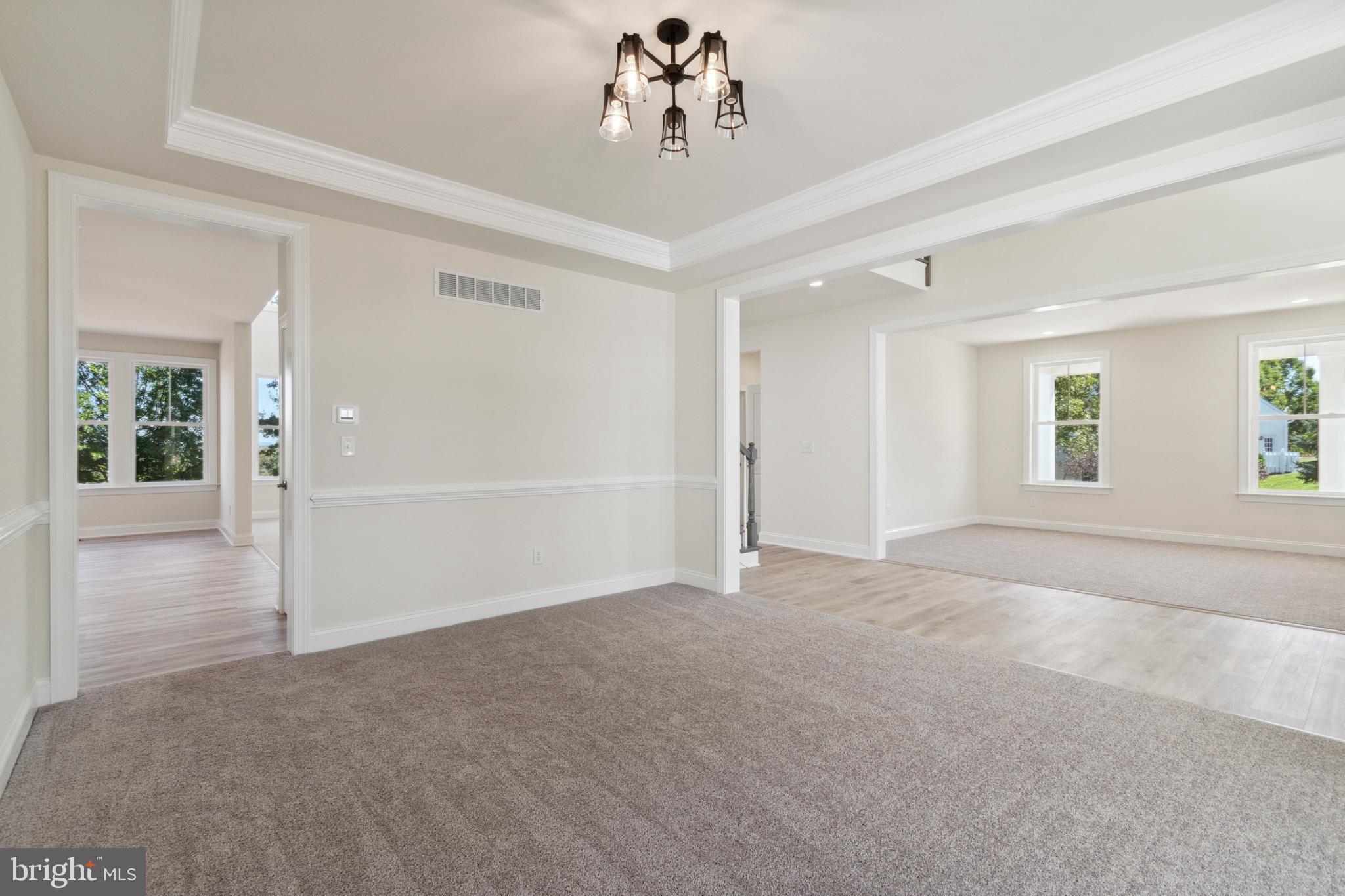 Real estate listing preview #15