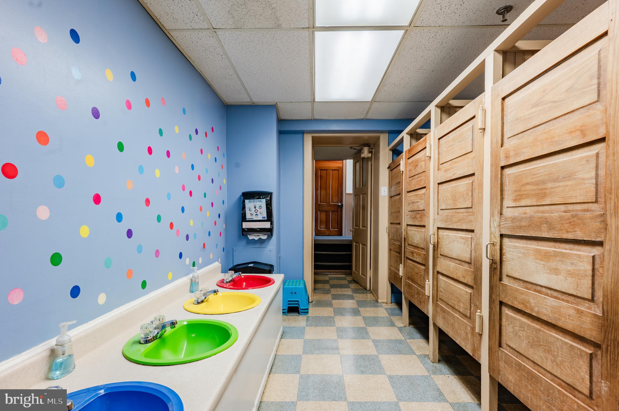 Real estate listing preview #32