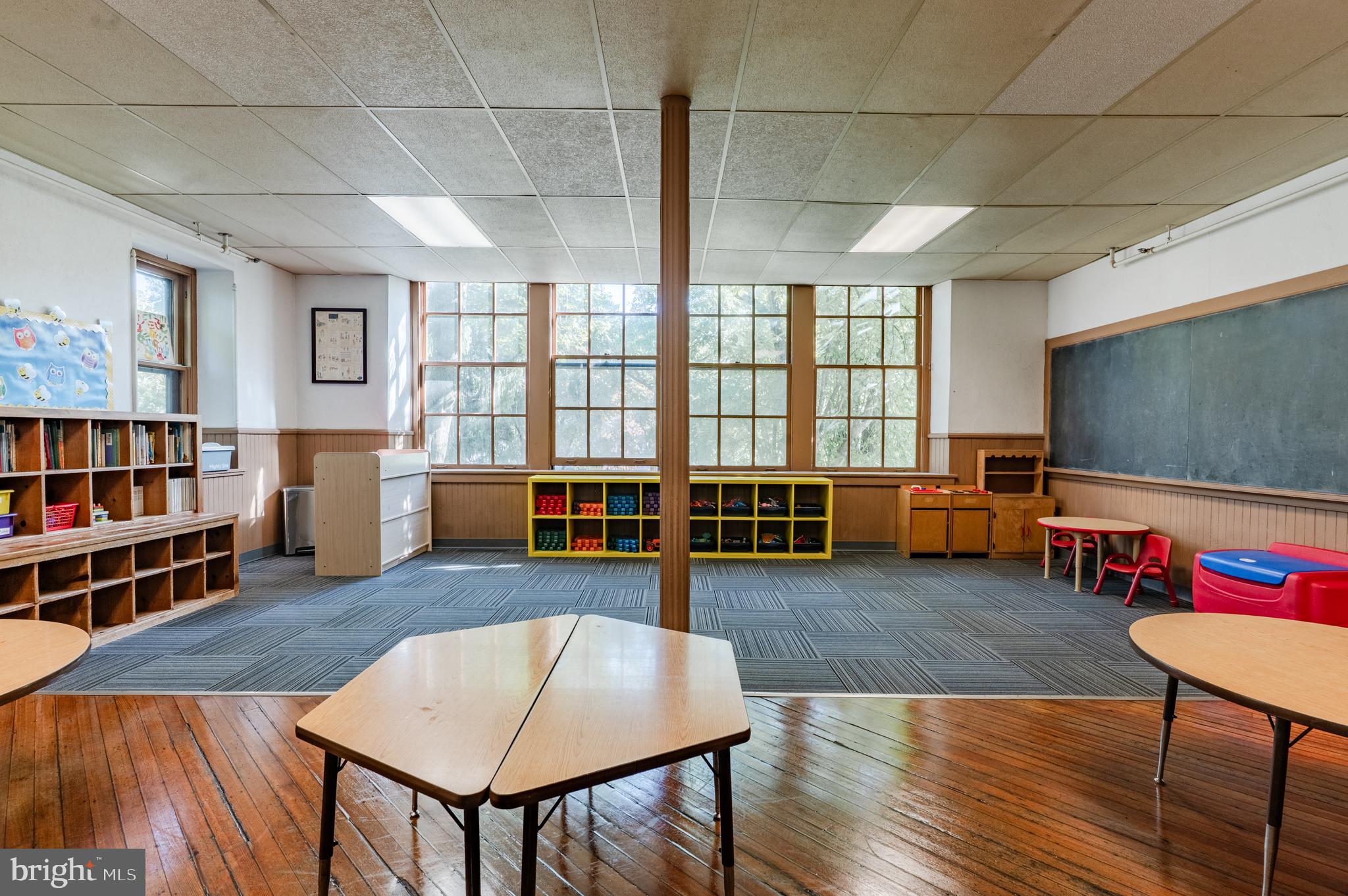 Real estate listing preview #22