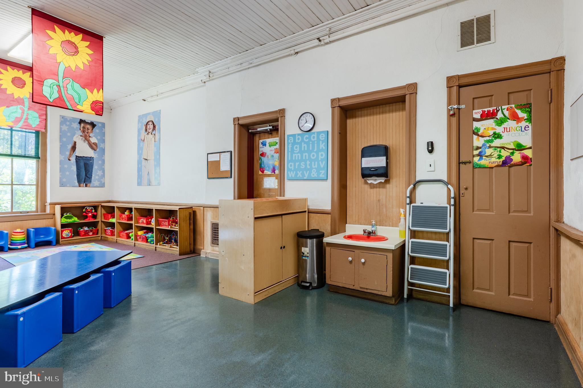 Real estate listing preview #42