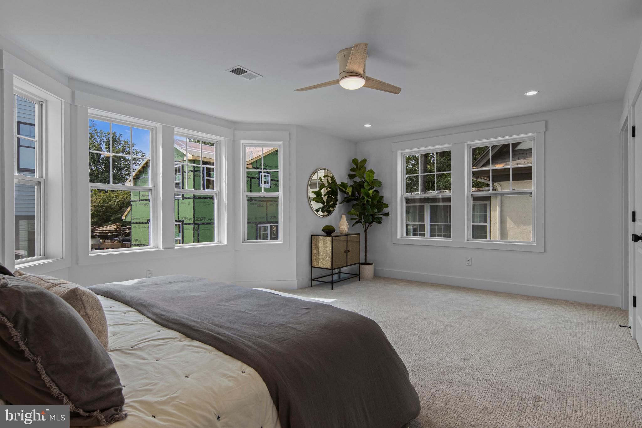 Real estate listing preview #32