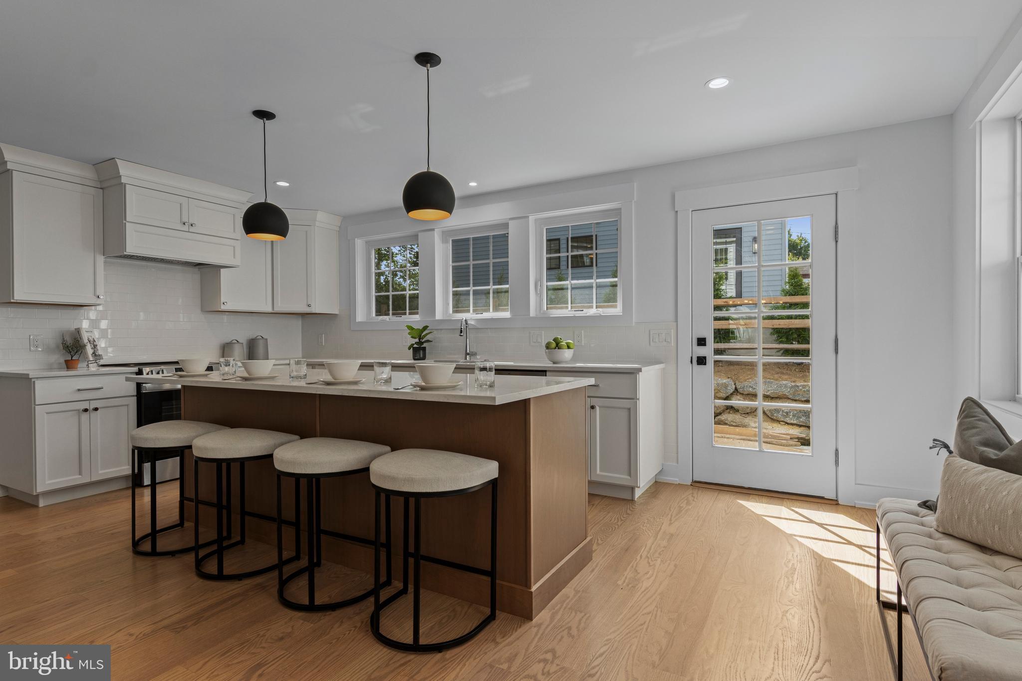 Real estate listing preview #20