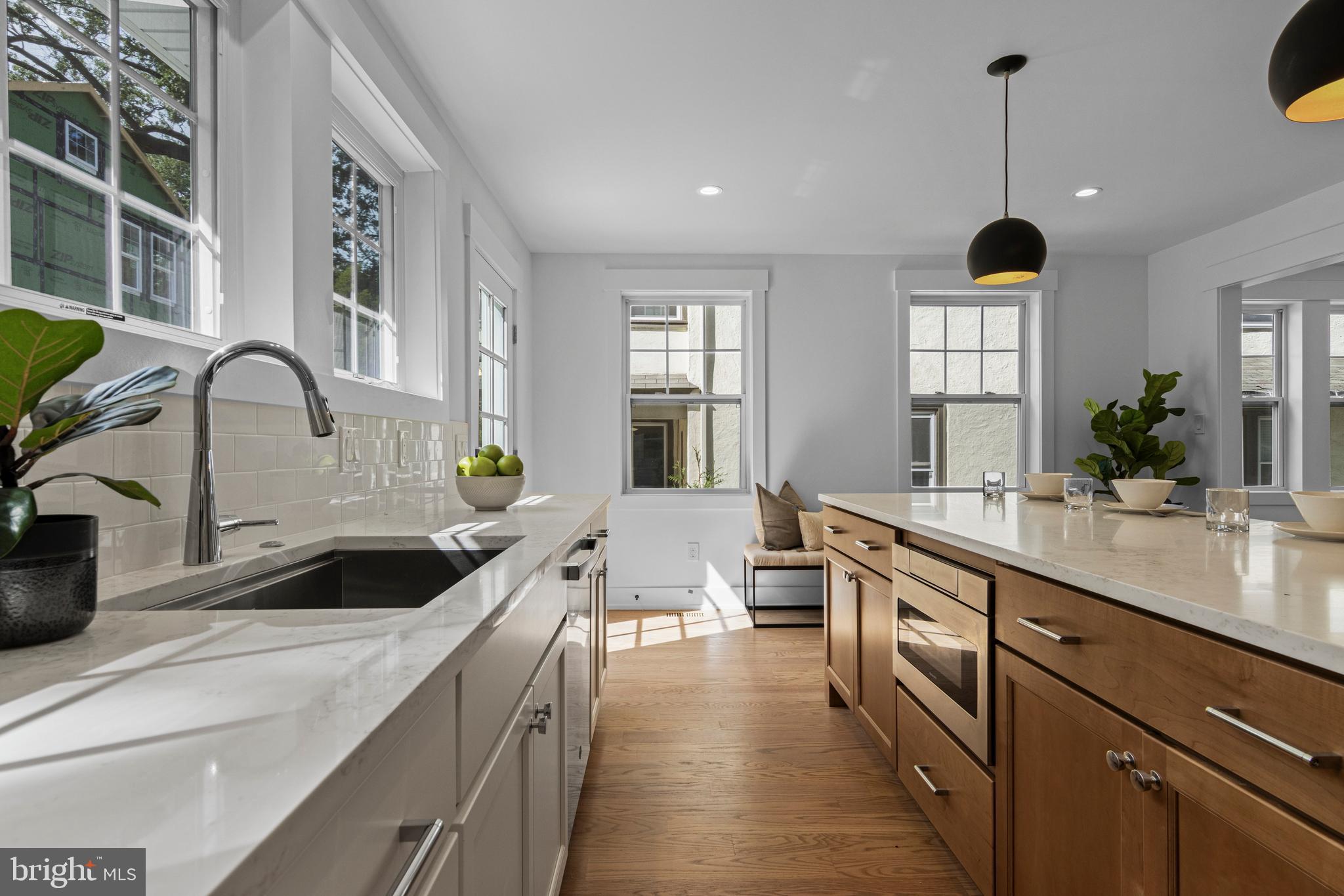 Real estate listing preview #25