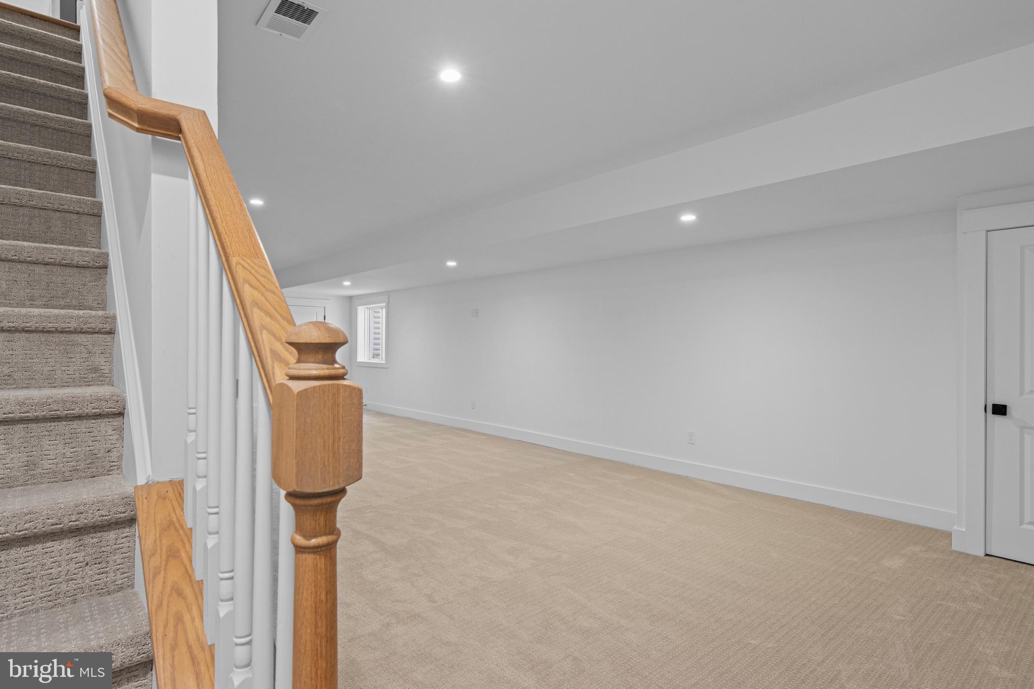 Real estate listing preview #55