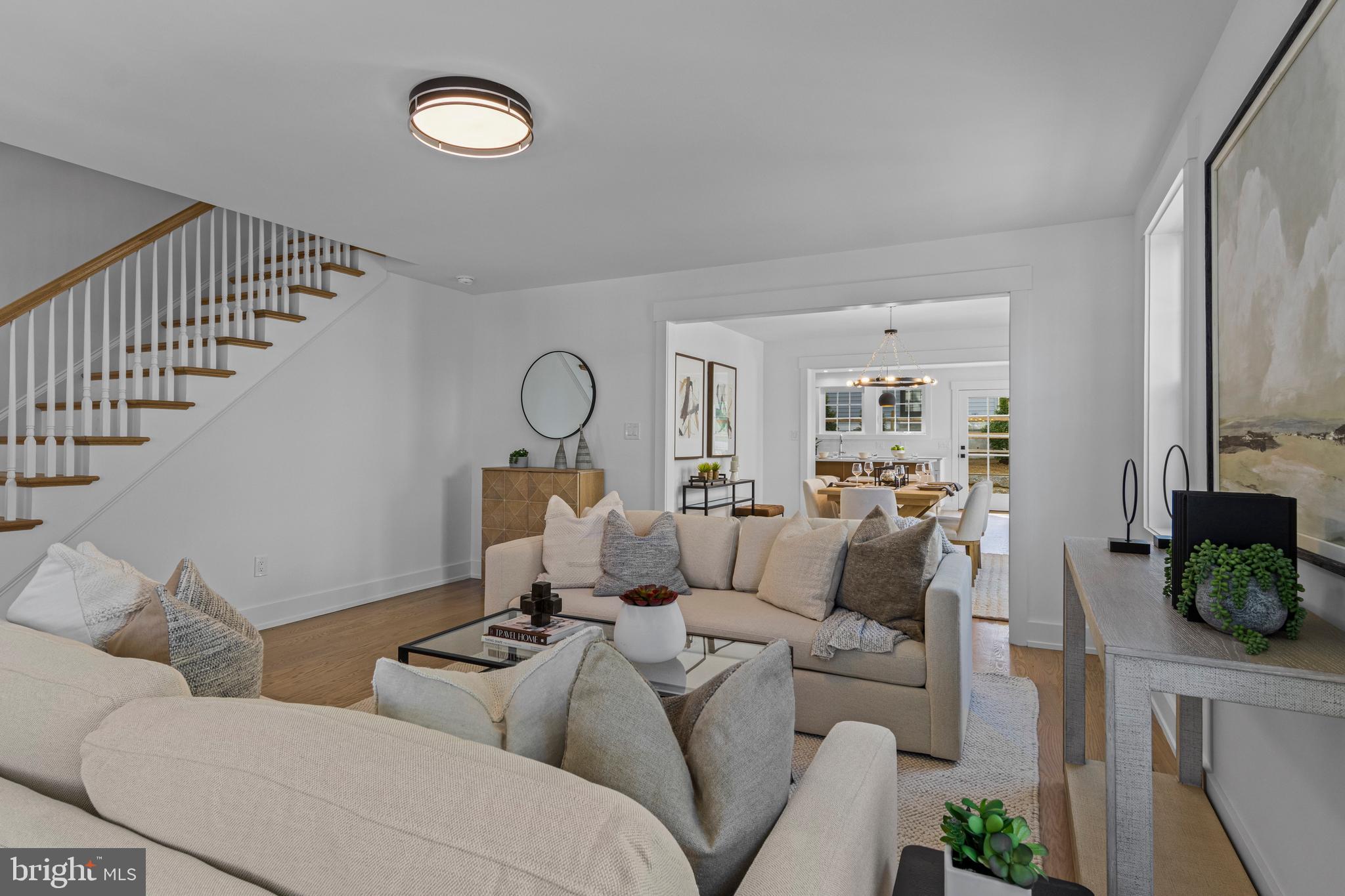 Real estate listing preview #14