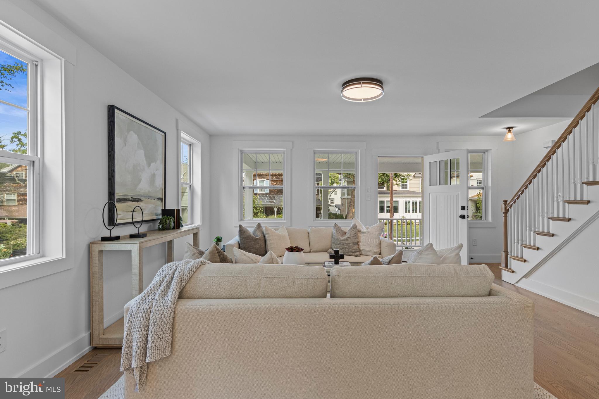 Real estate listing preview #13