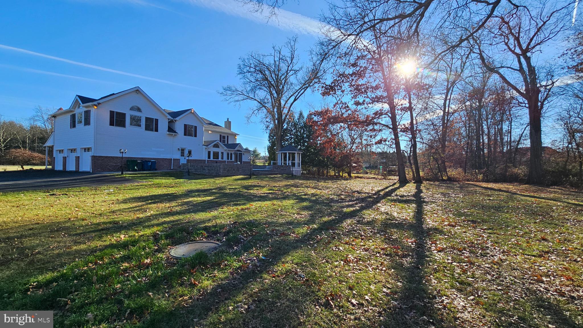 Real estate listing preview #13