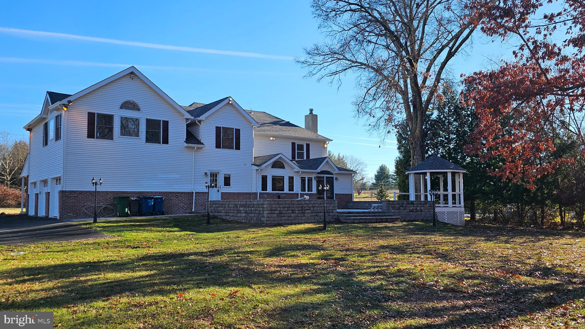 Real estate listing preview #11