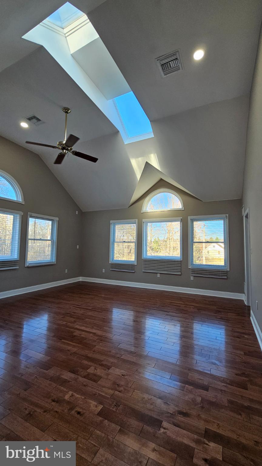 Real estate listing preview #35