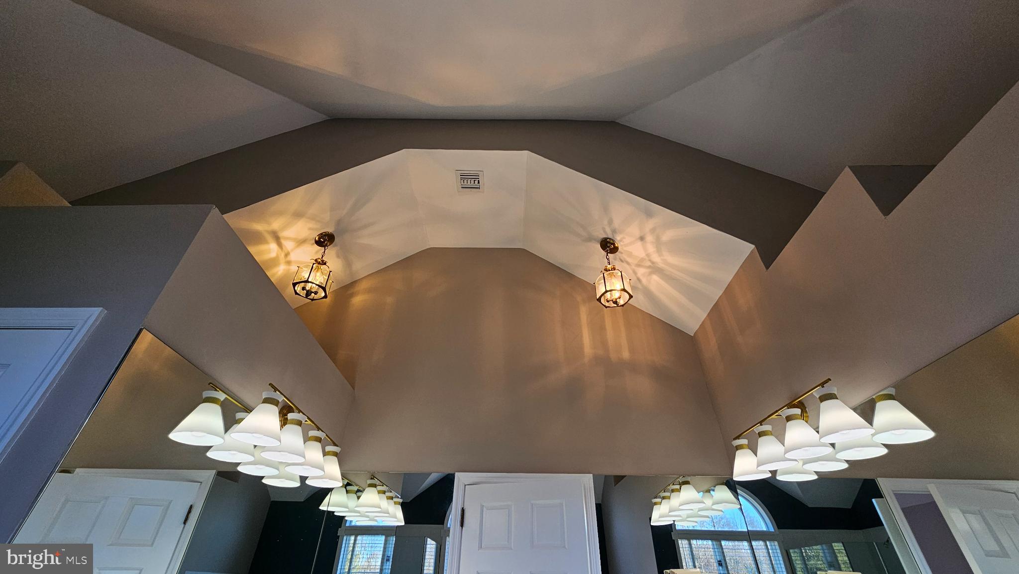 Real estate listing preview #40