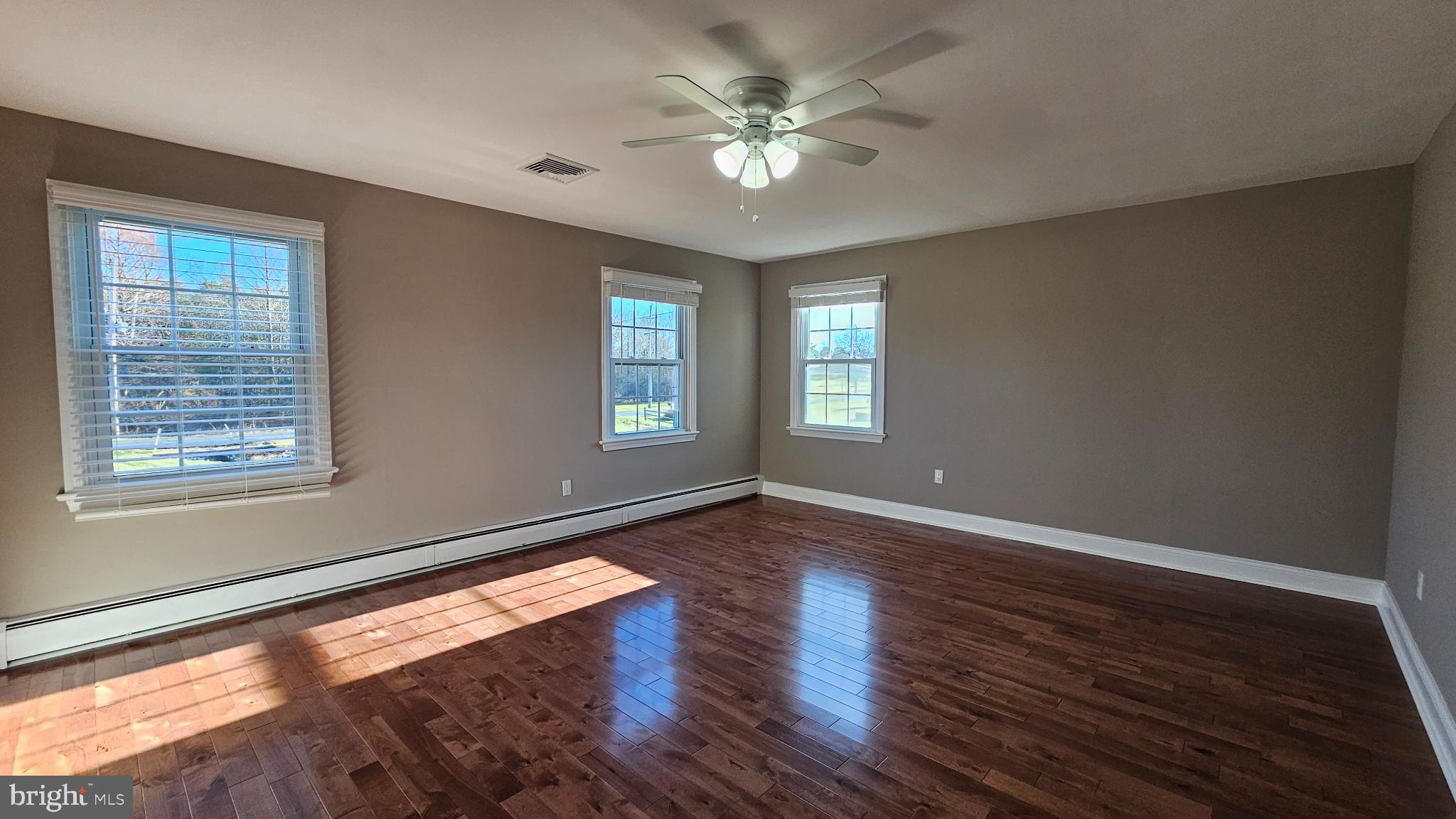 Real estate listing preview #57