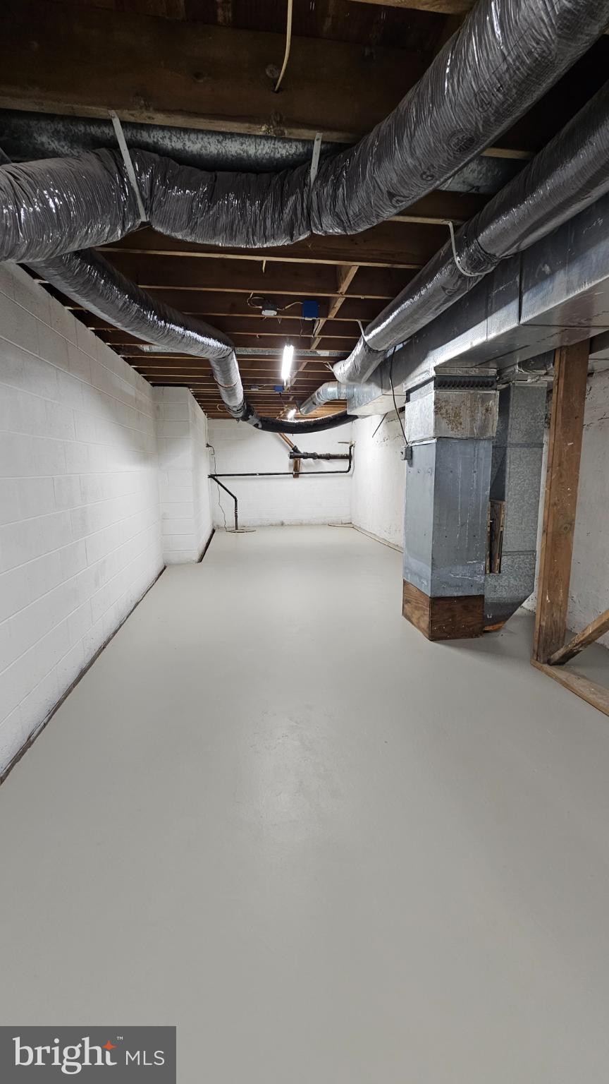 Real estate listing preview #64