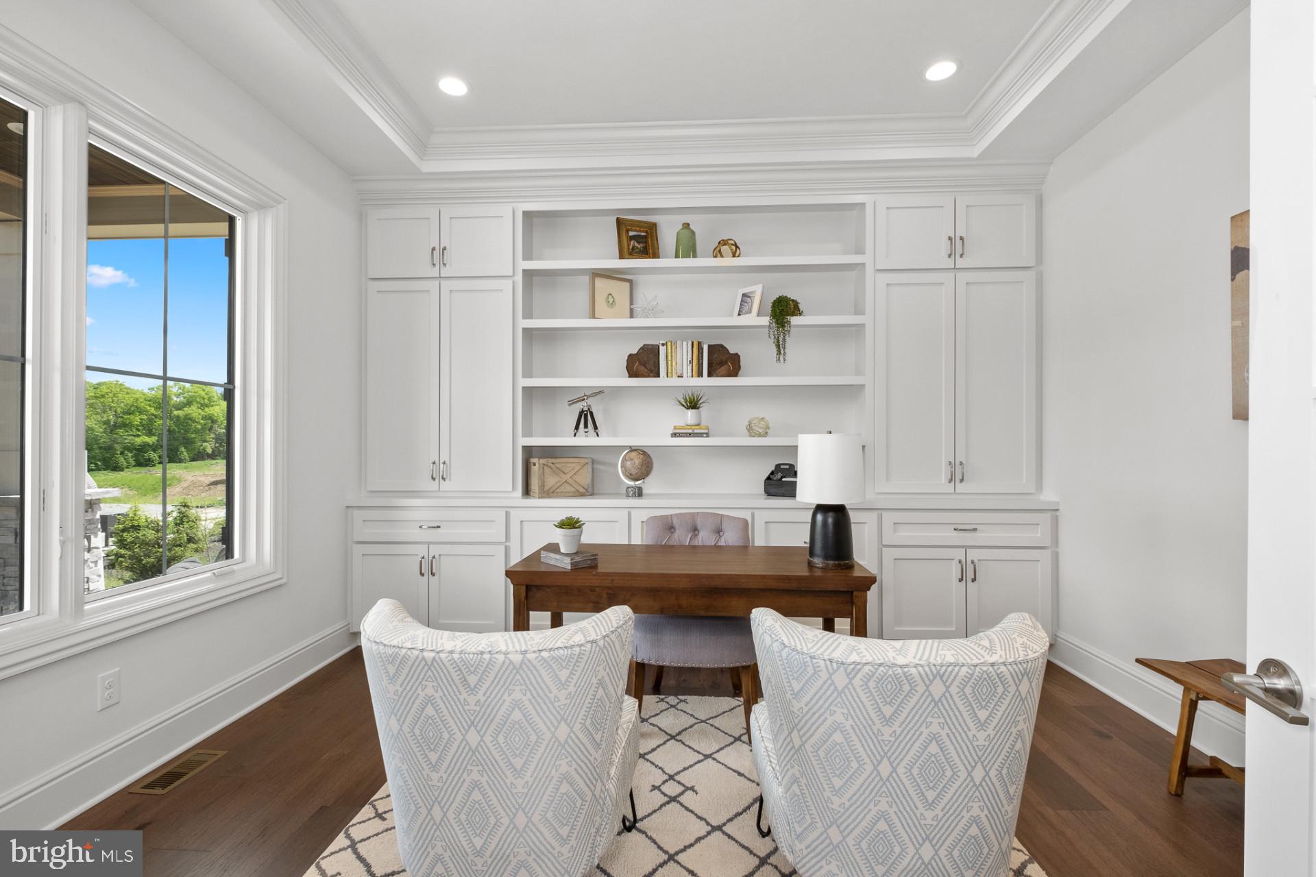 Real estate listing preview #2