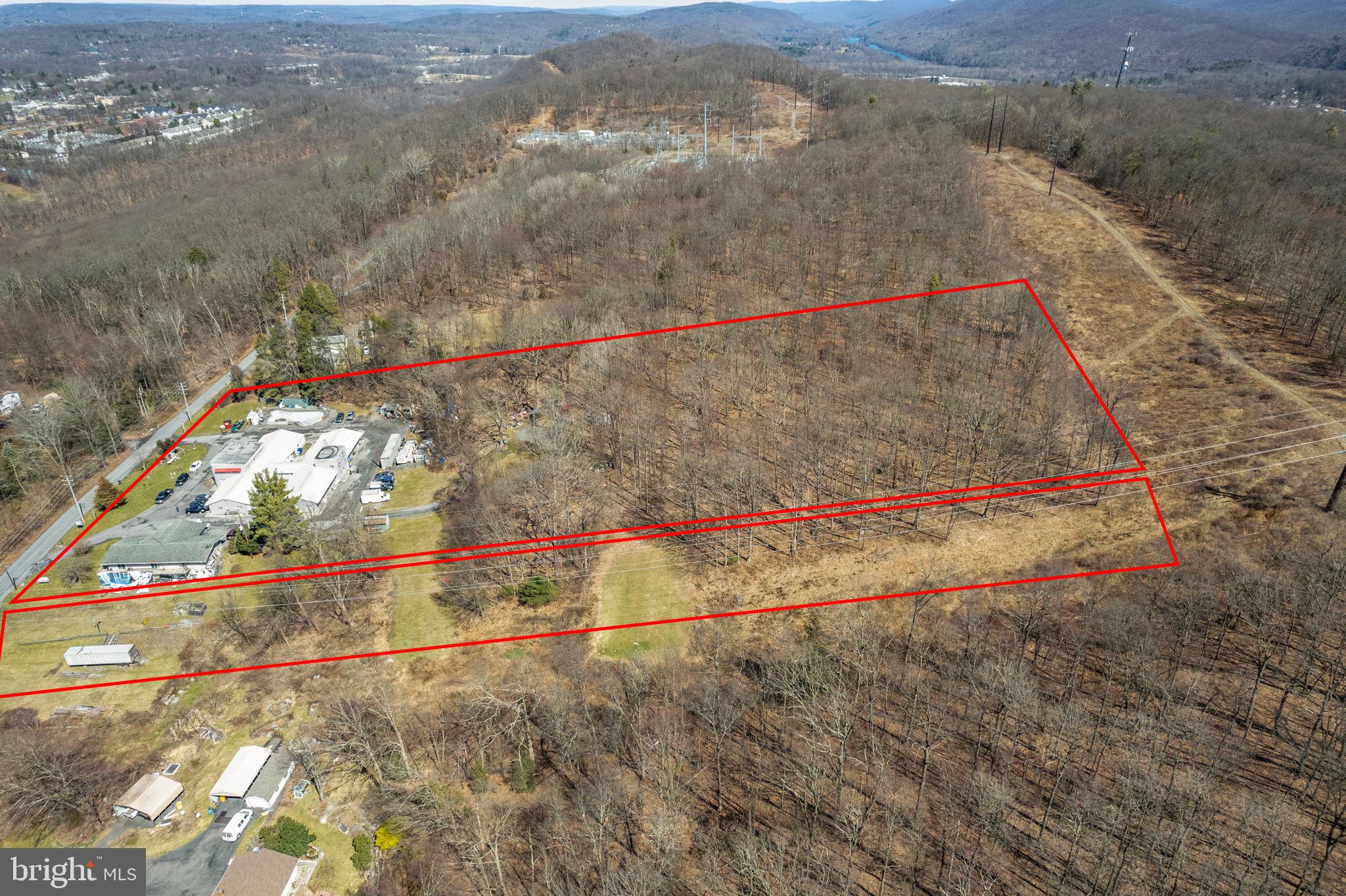 Real estate listing preview #3