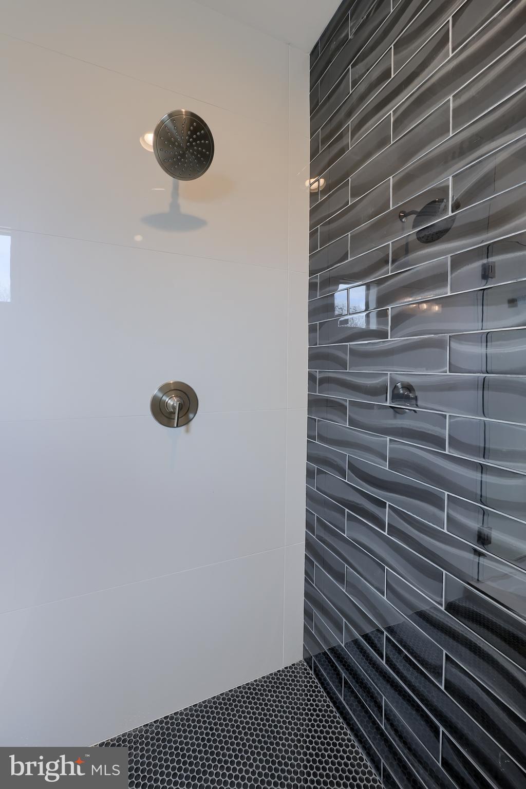 Real estate listing preview #38