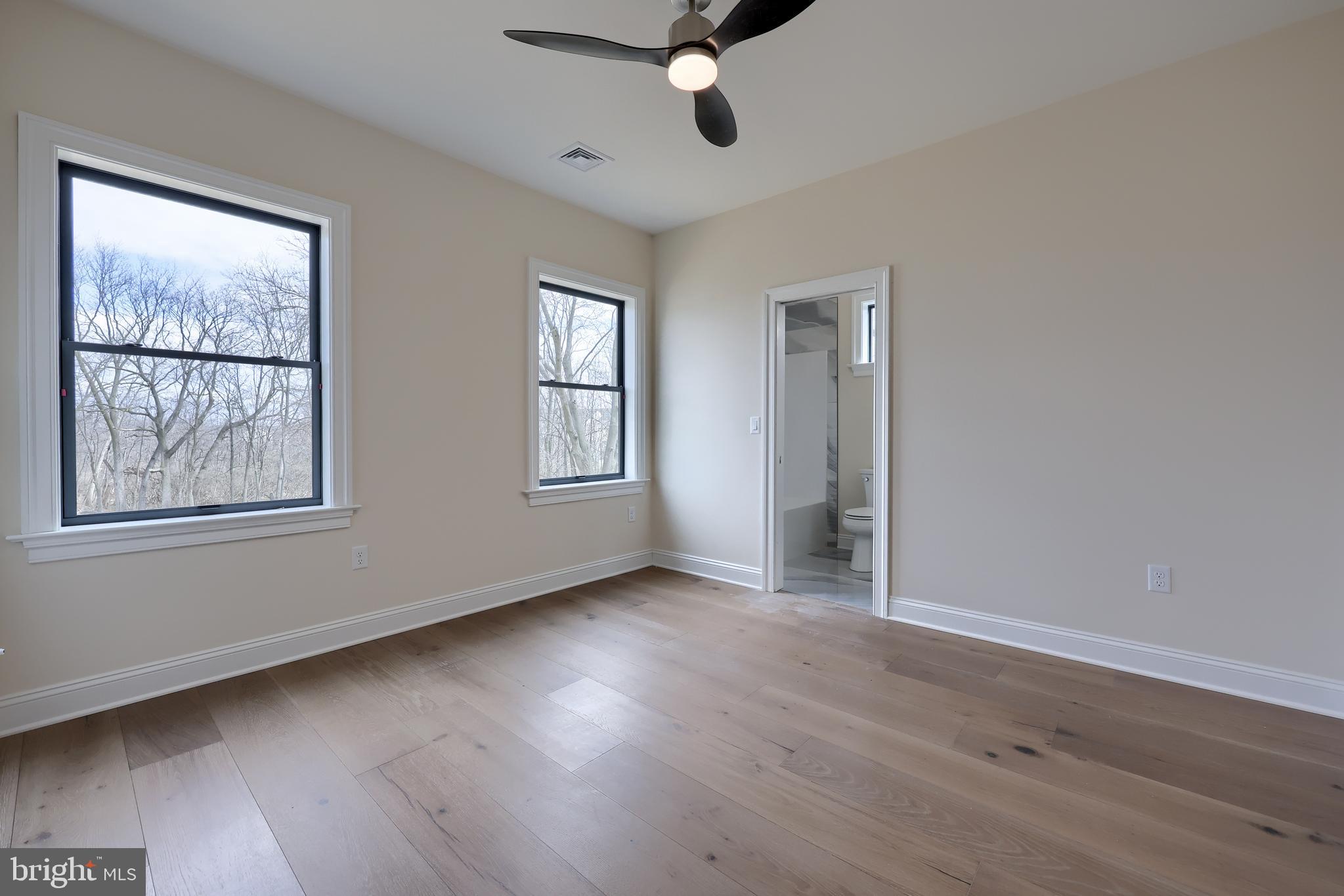 Real estate listing preview #39