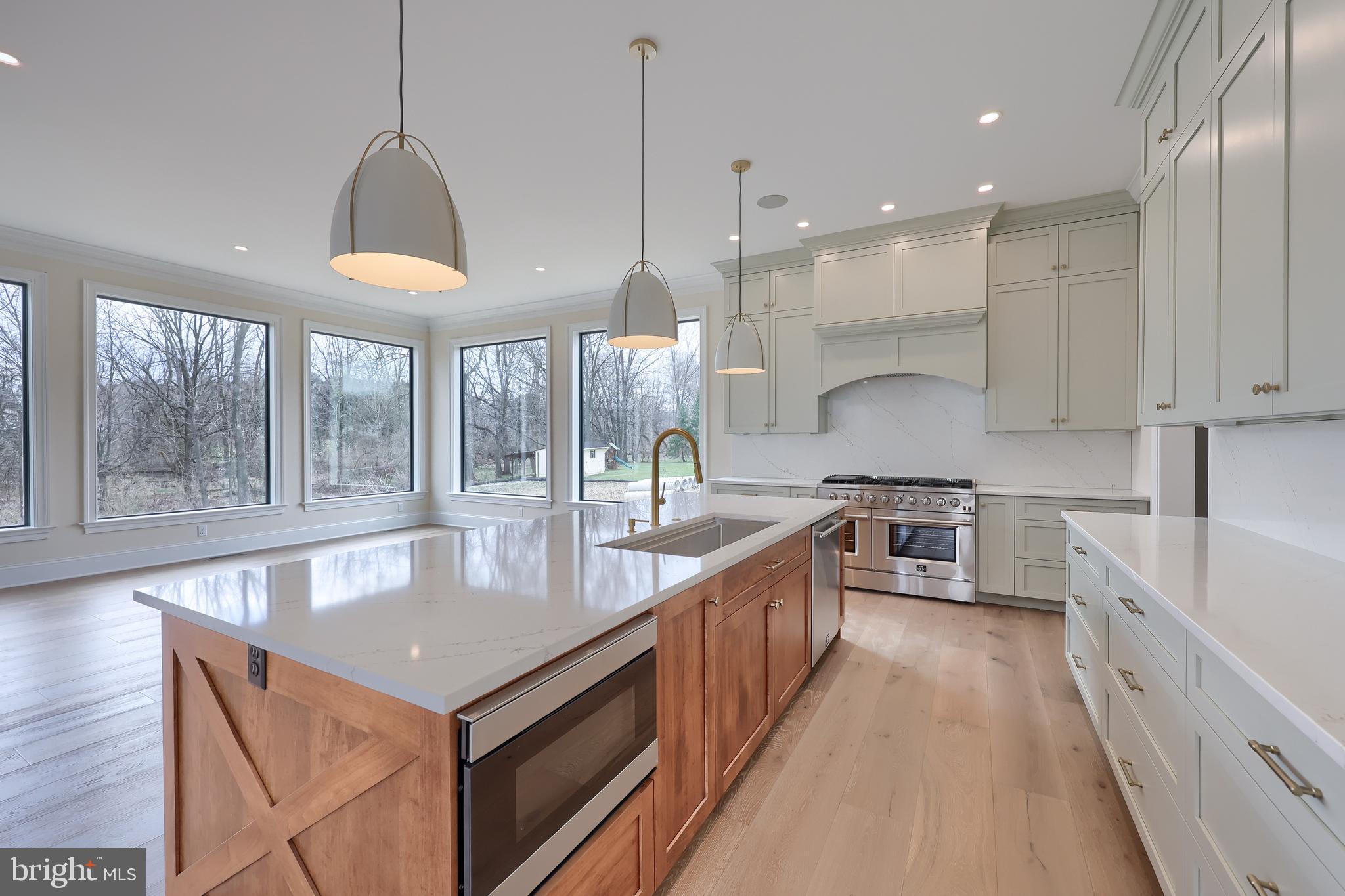 Real estate listing preview #20