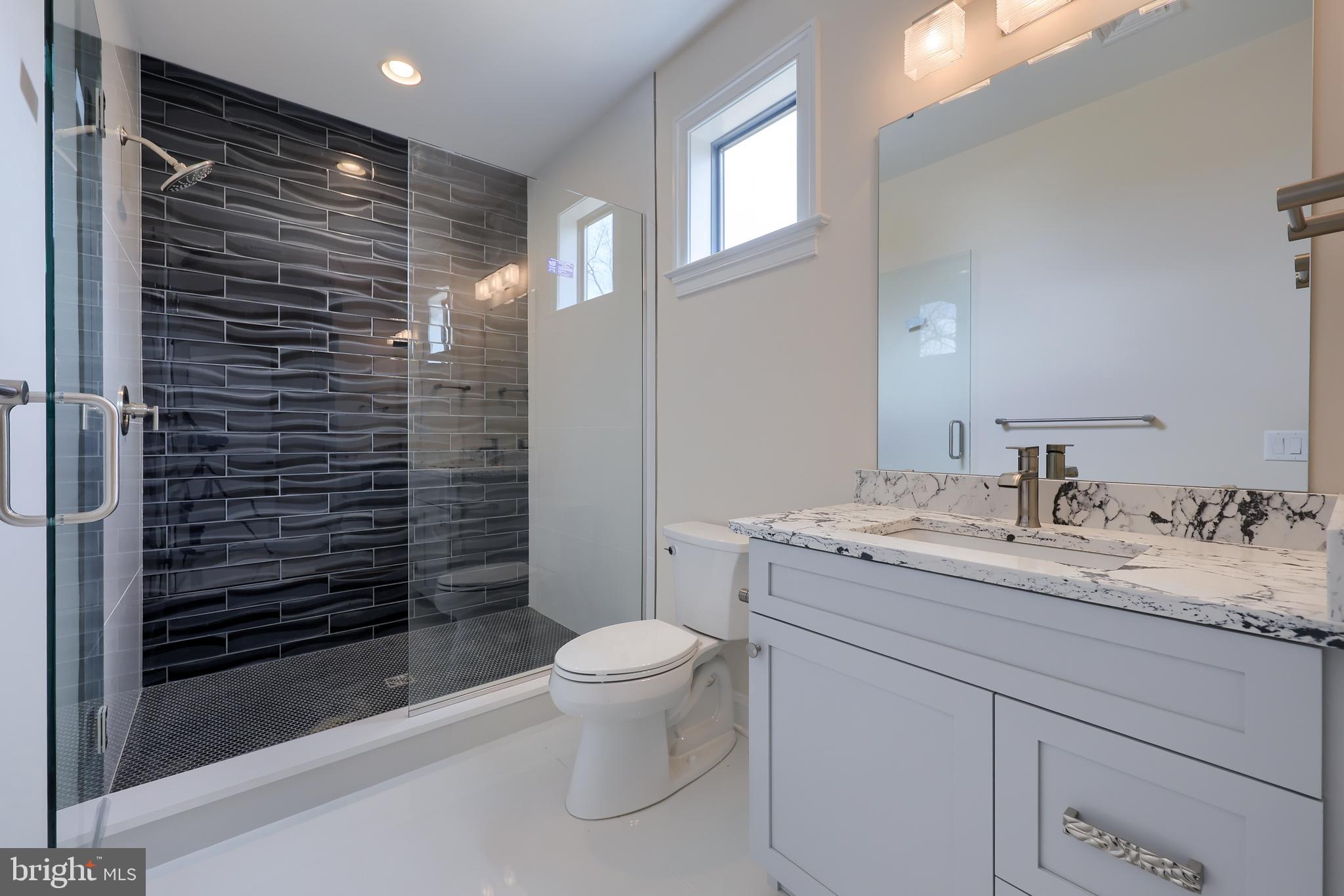 Real estate listing preview #36