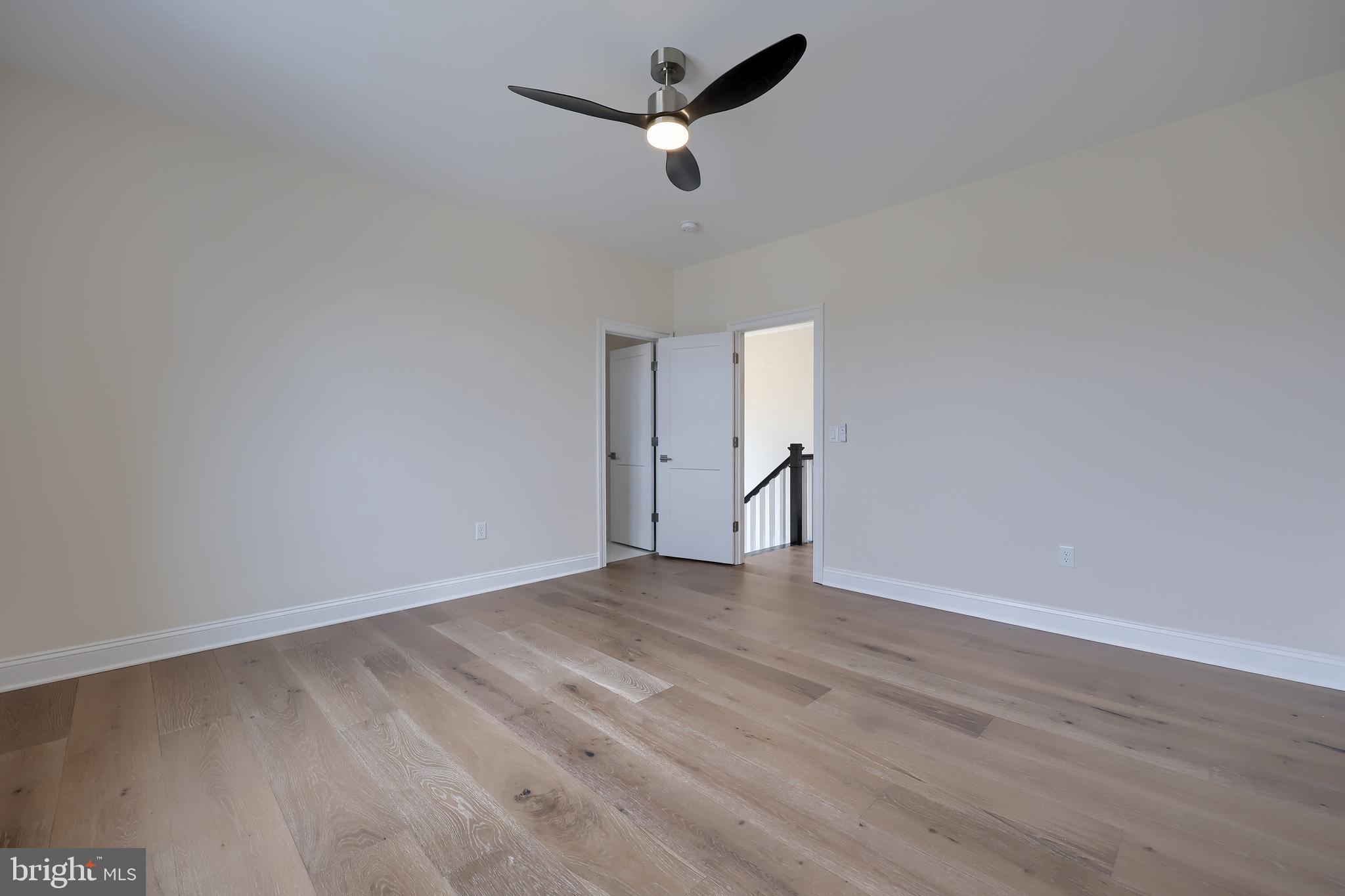 Real estate listing preview #35