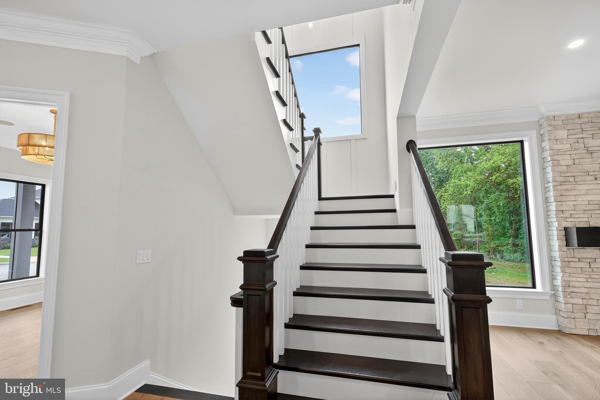 Real estate listing preview #13