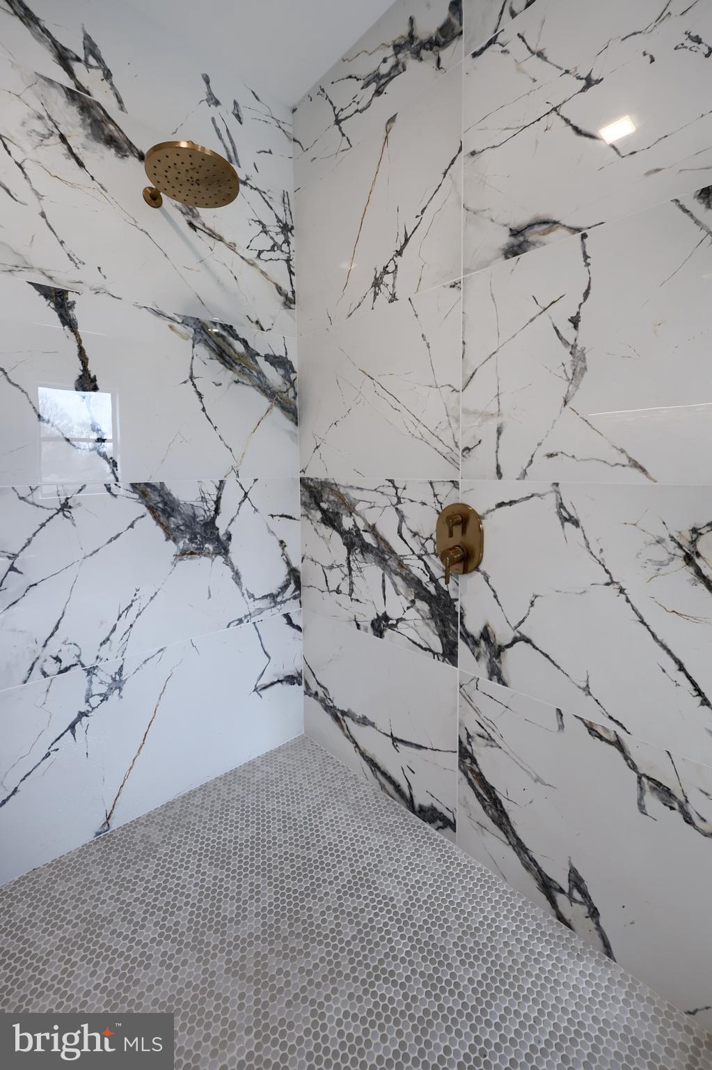 Real estate listing preview #53