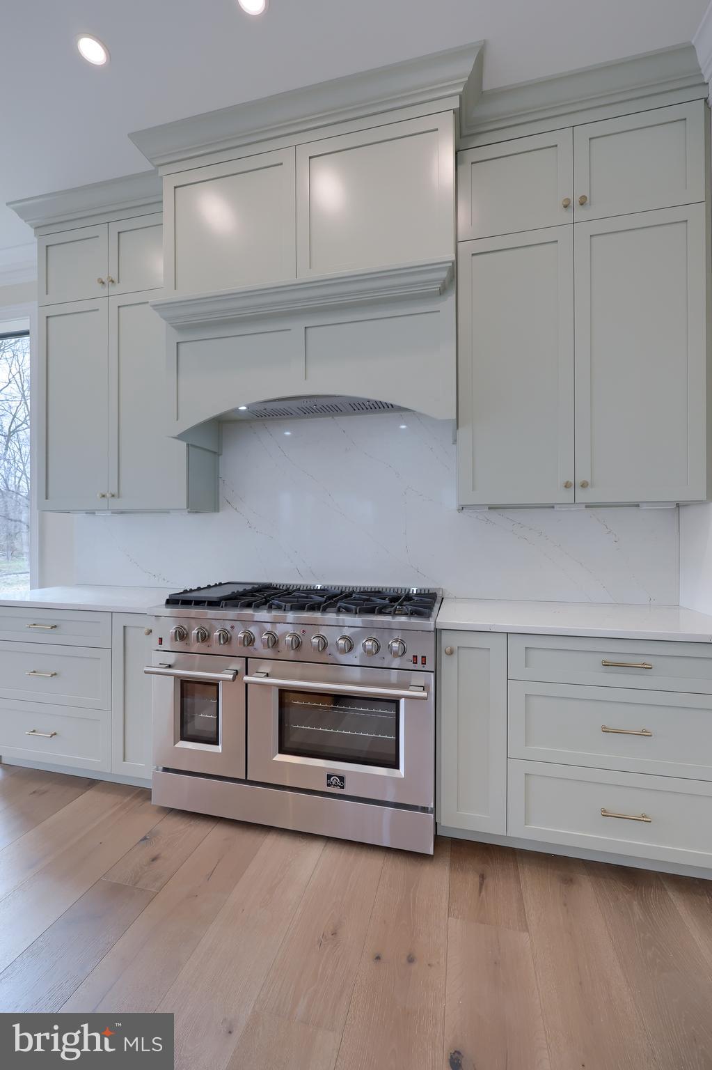 Real estate listing preview #26