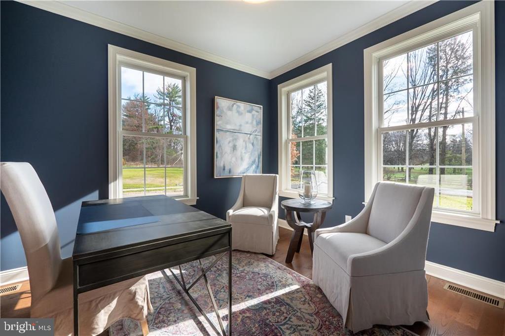 Real estate listing preview #7