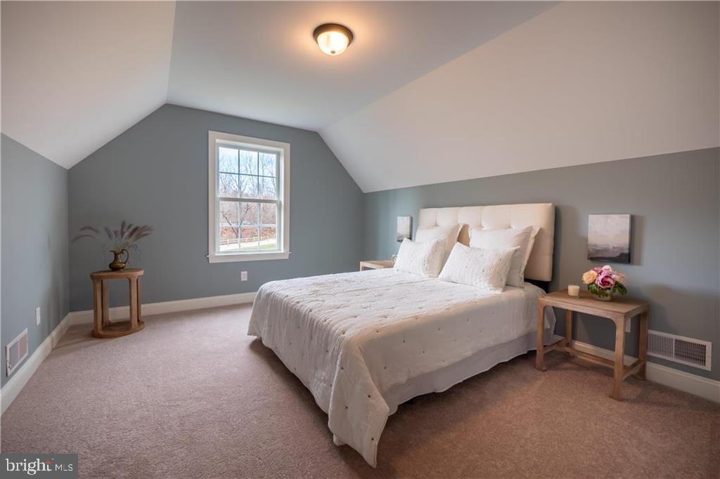 Real estate listing preview #39