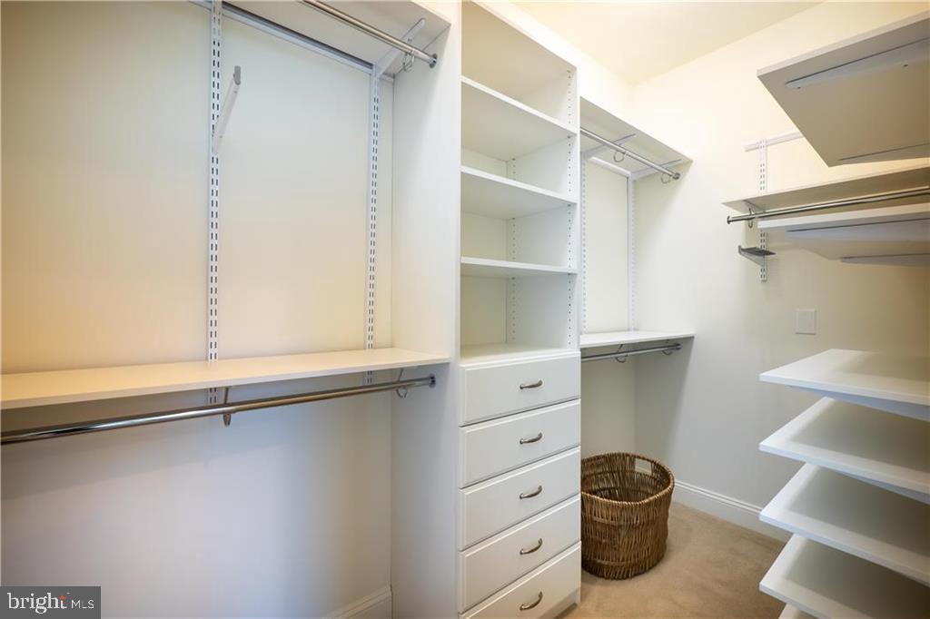 Real estate listing preview #30