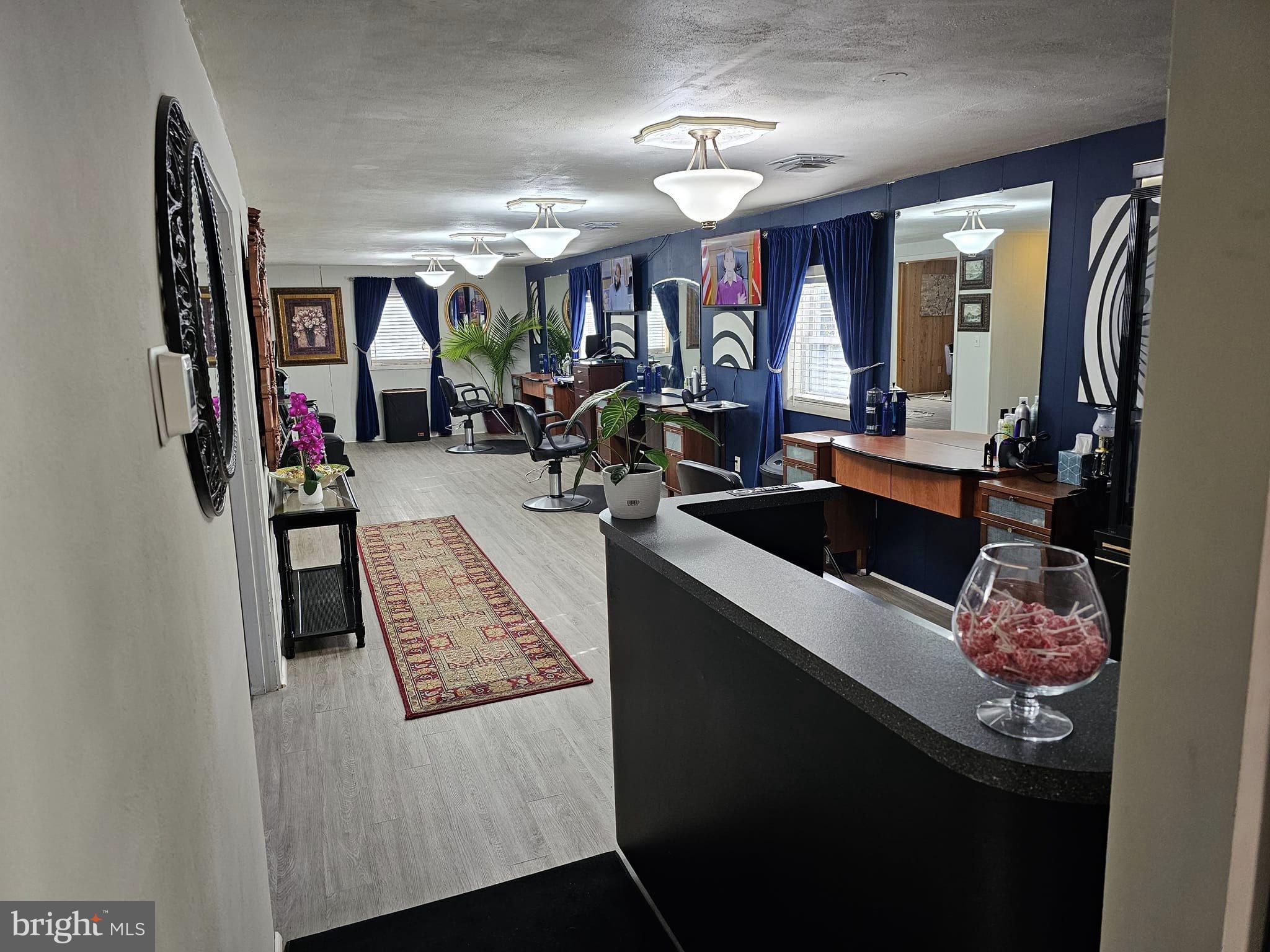 Real estate listing preview #15