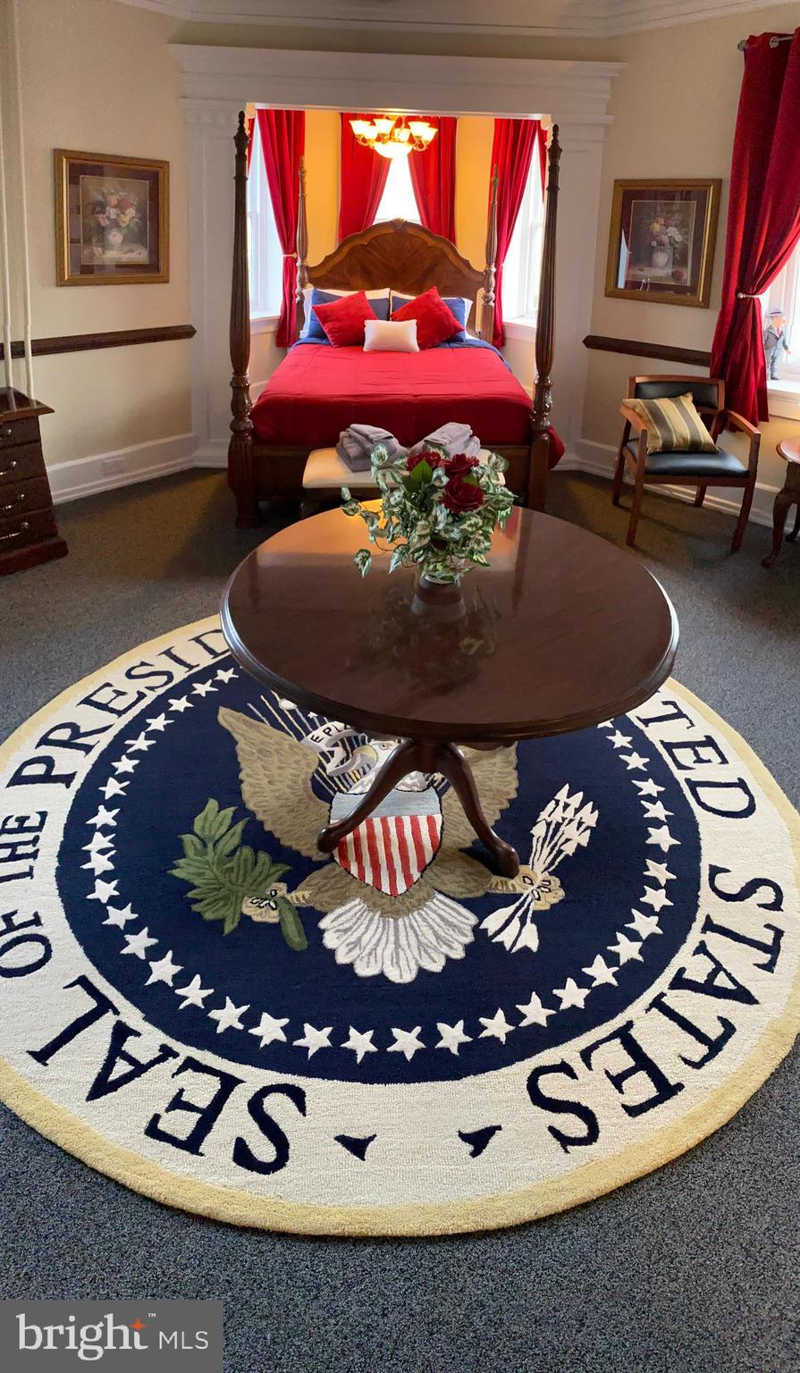 Real estate listing preview #6