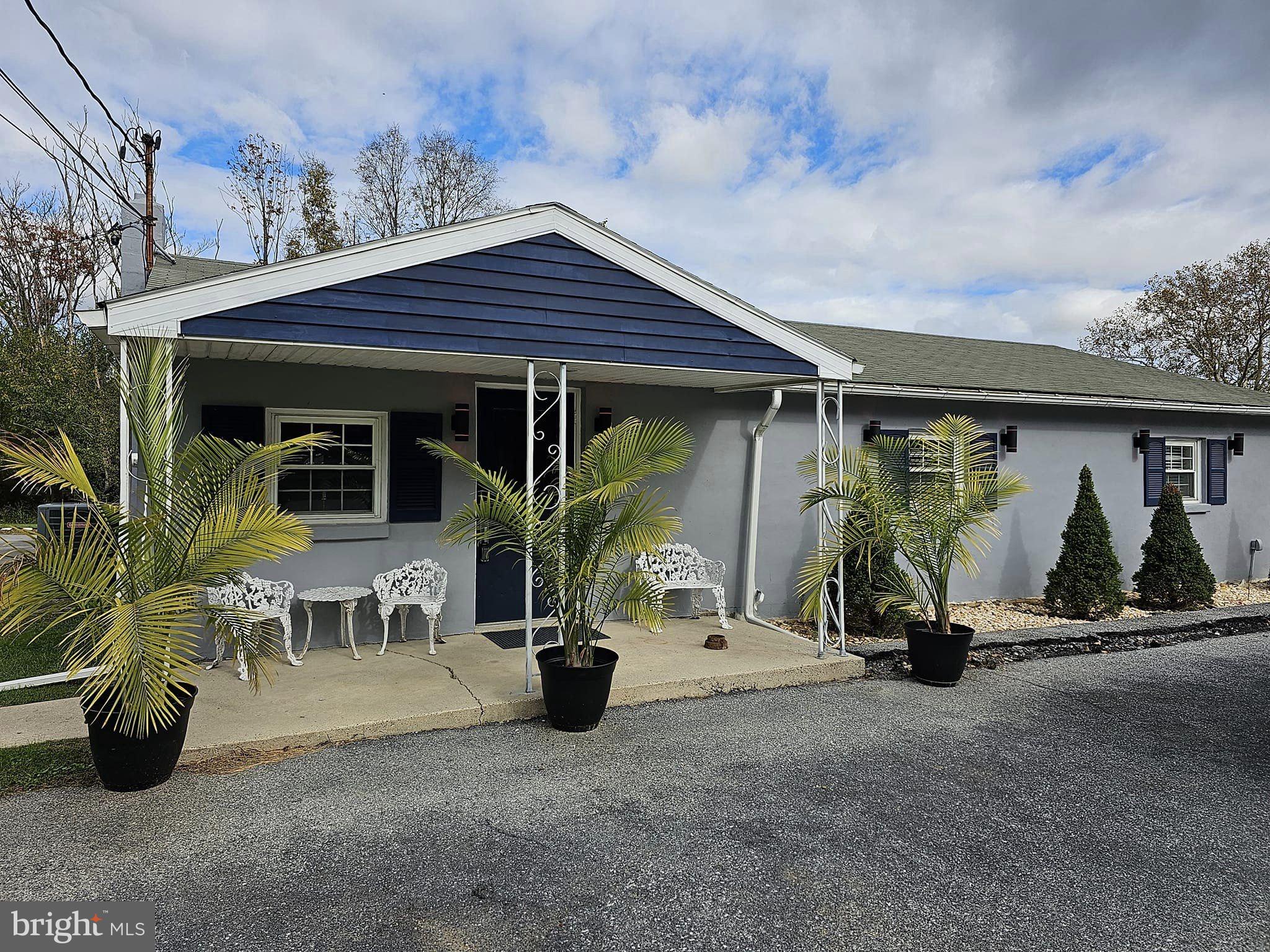 Real estate listing preview #14