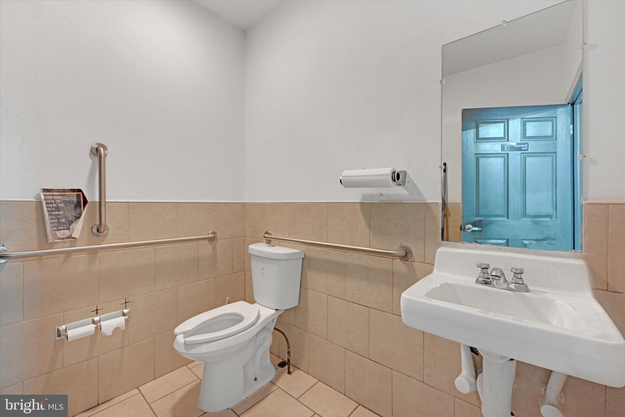 Real estate listing preview #7