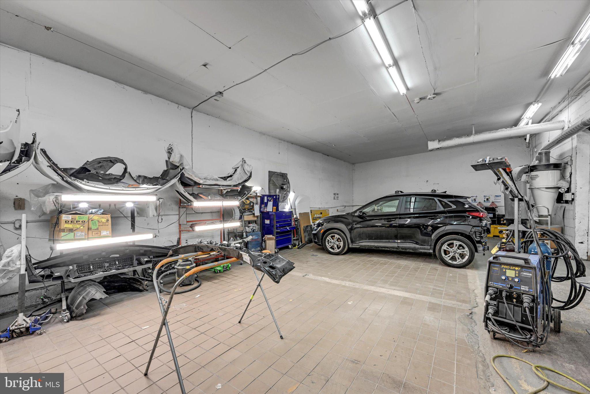 Real estate listing preview #16