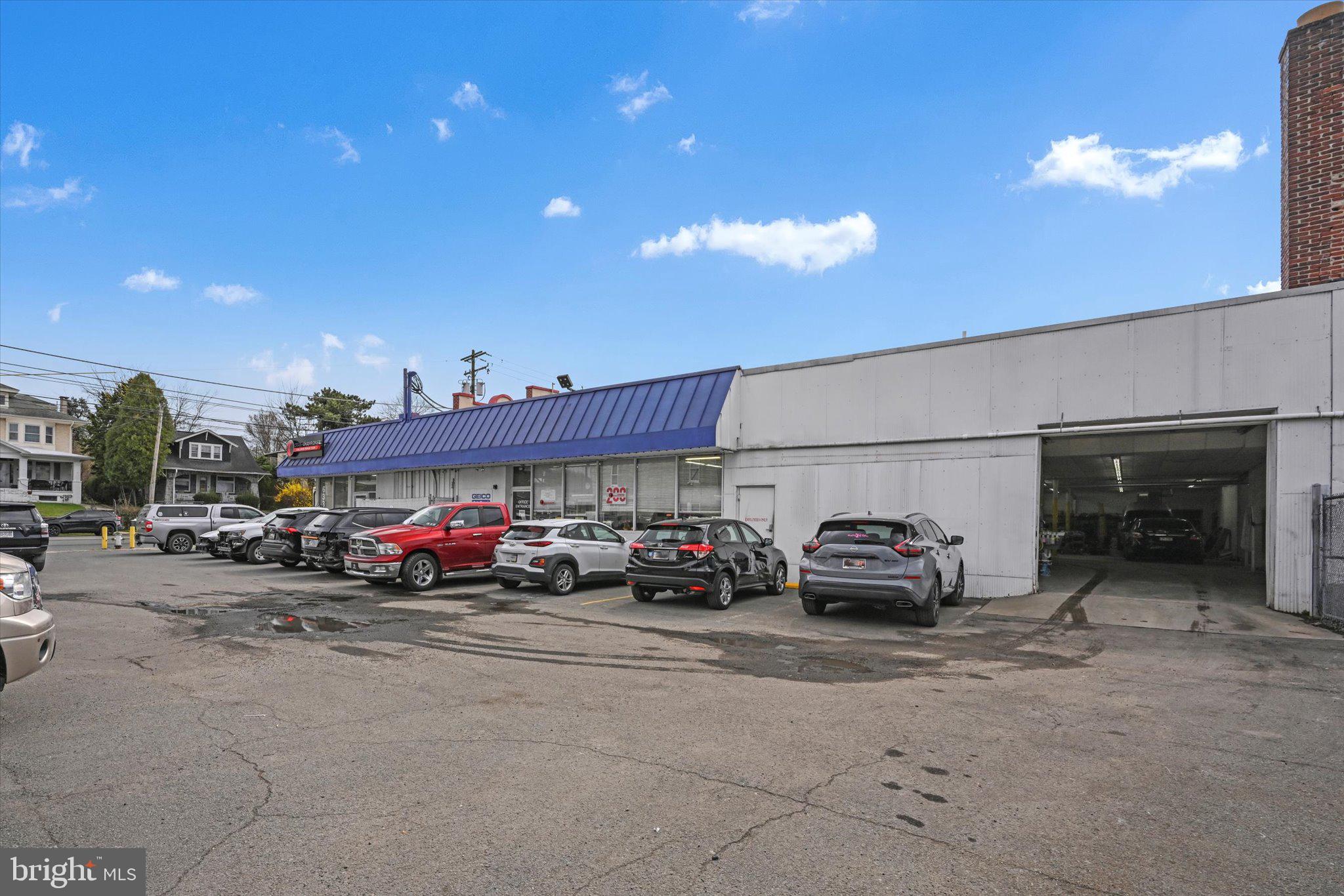 Real estate listing preview #18